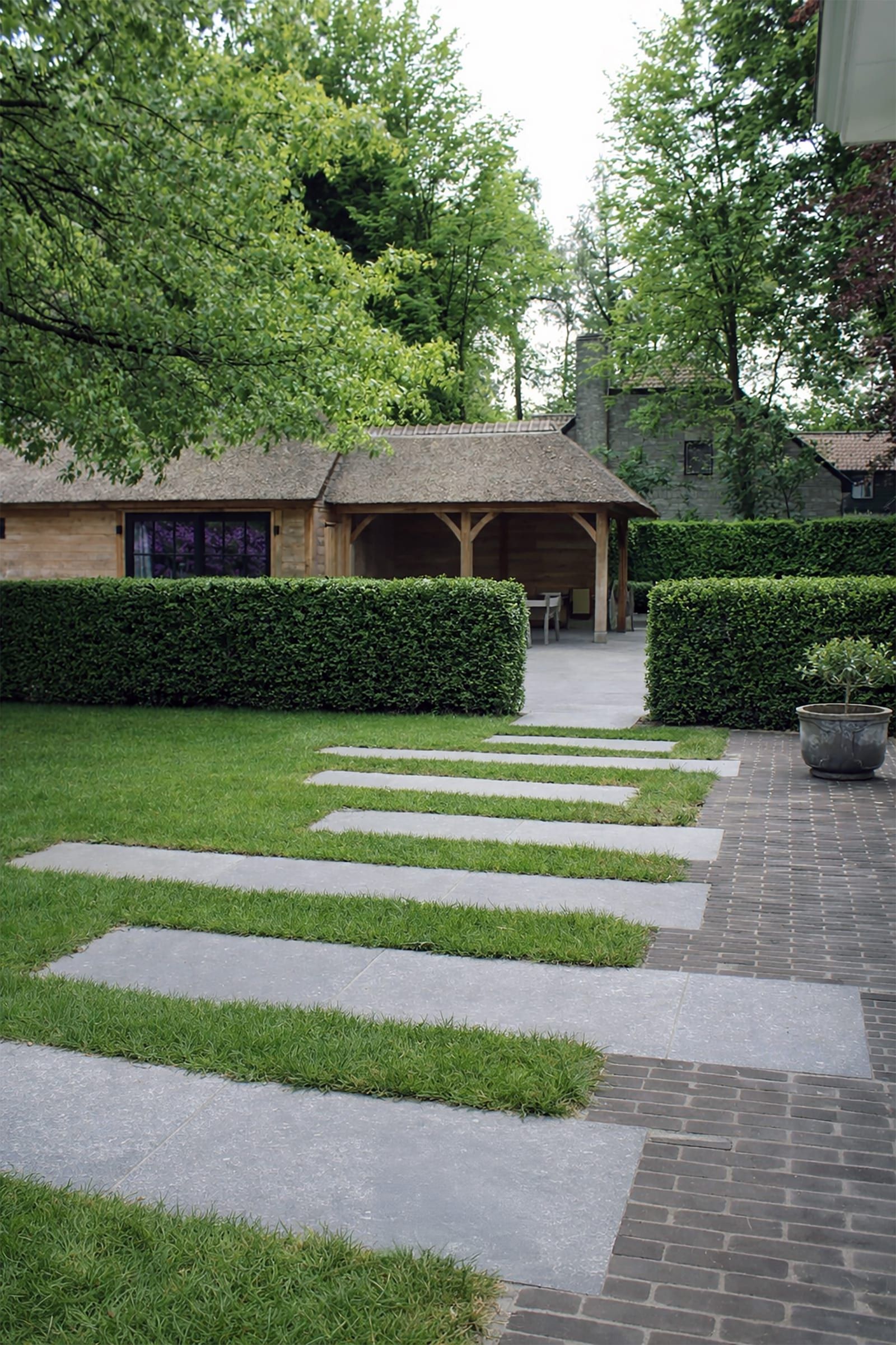 Landelijke villa tuin 2