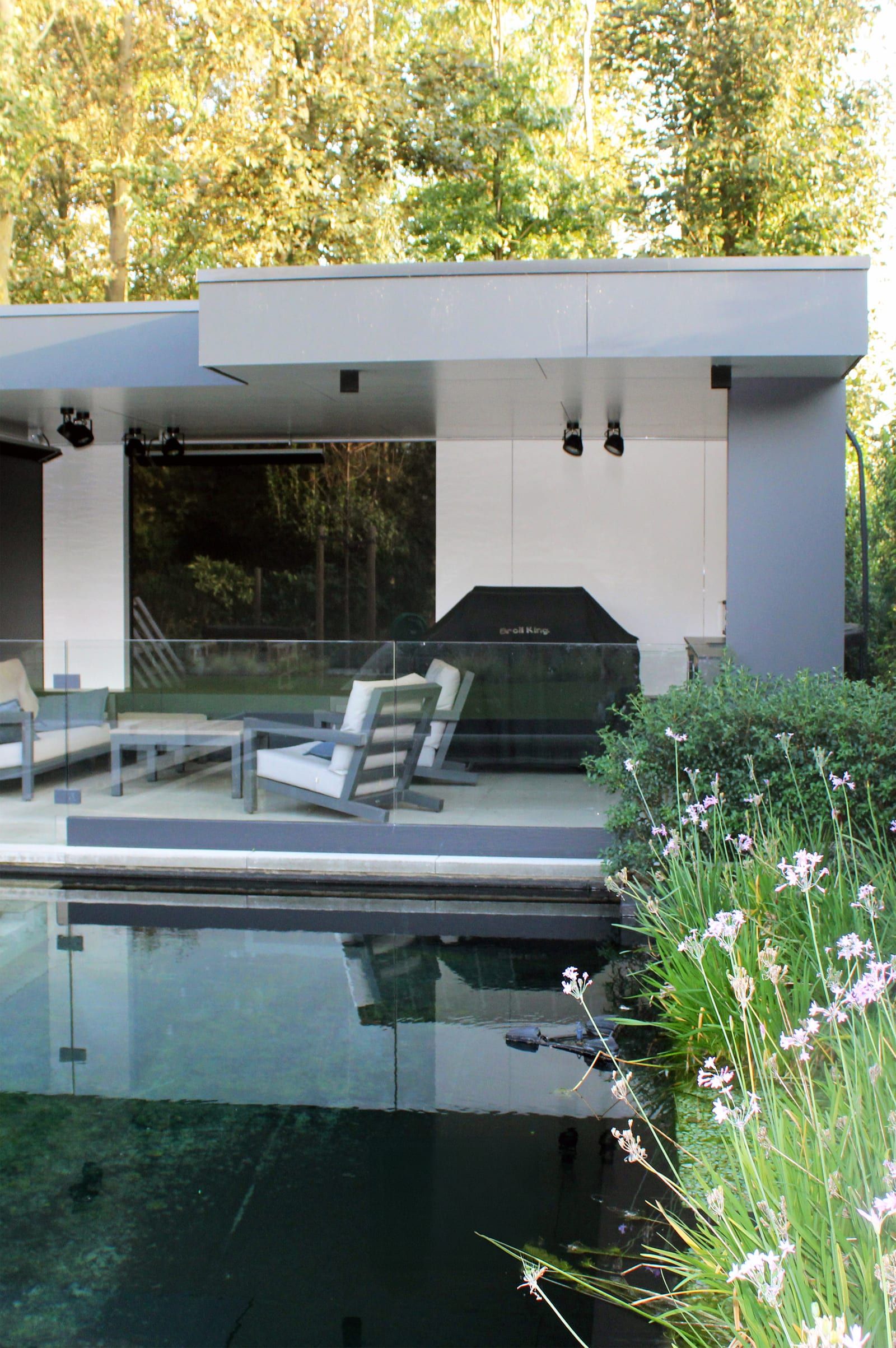 Moderne achtertuin 5