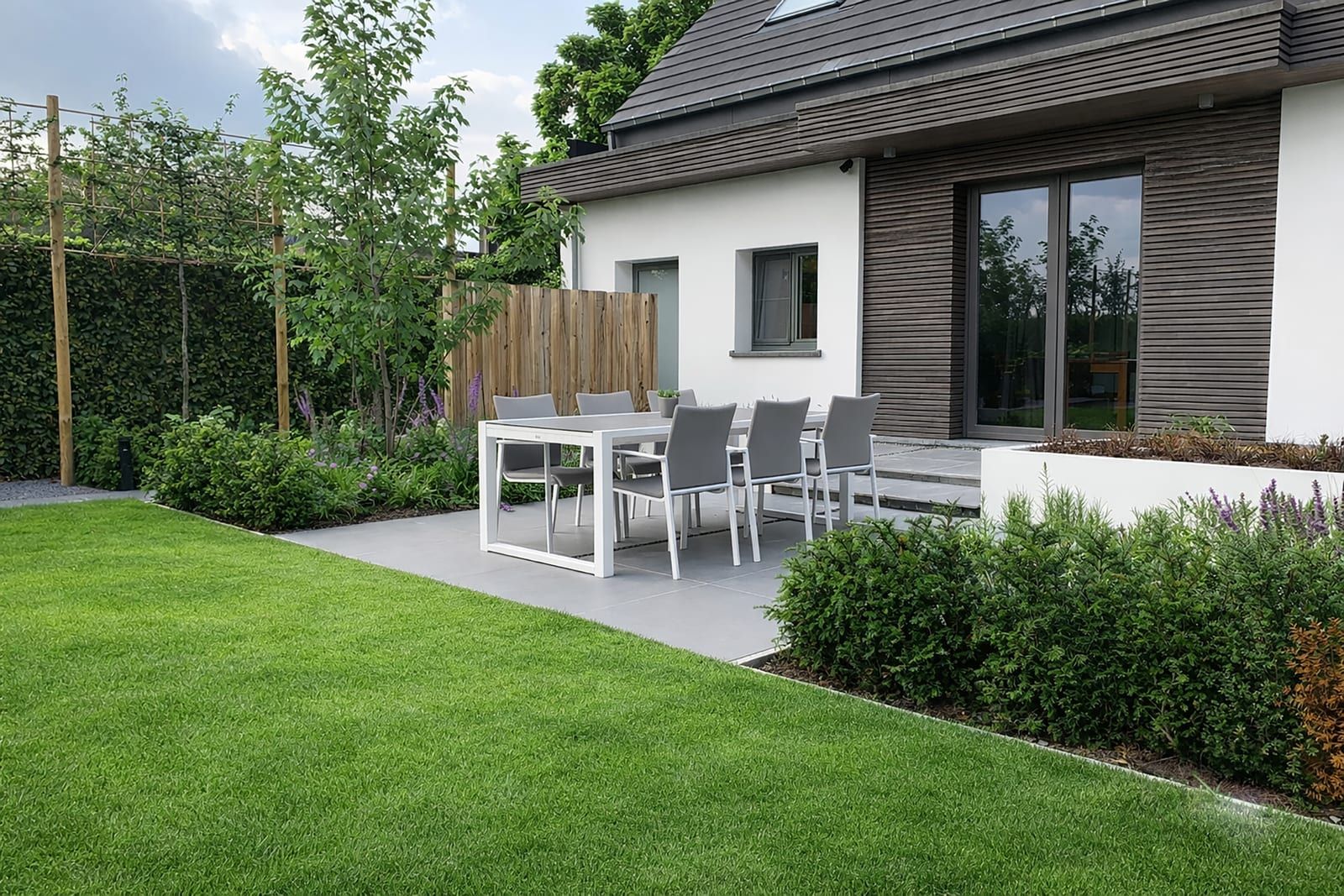 Strakke achtertuin 6